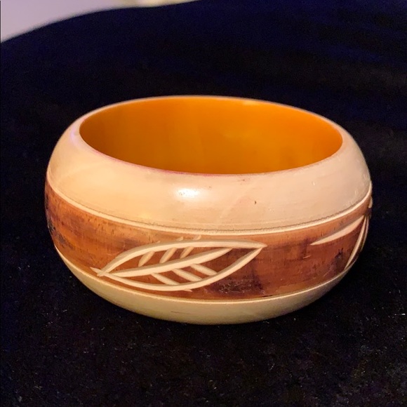 Carved Bangle Bracelet - Picture 2 of 4